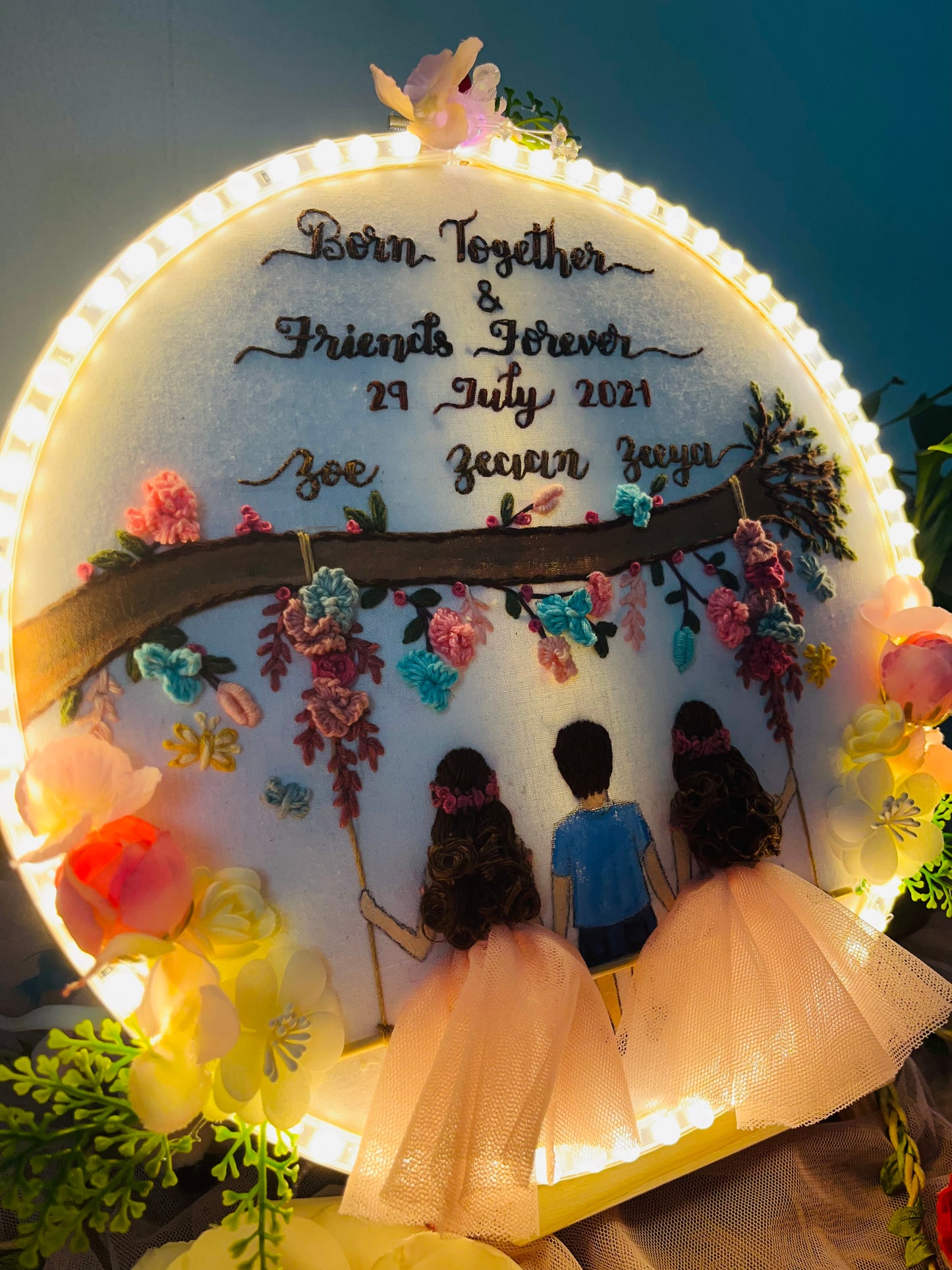 LED Luxe-Sibling Love on a Swing