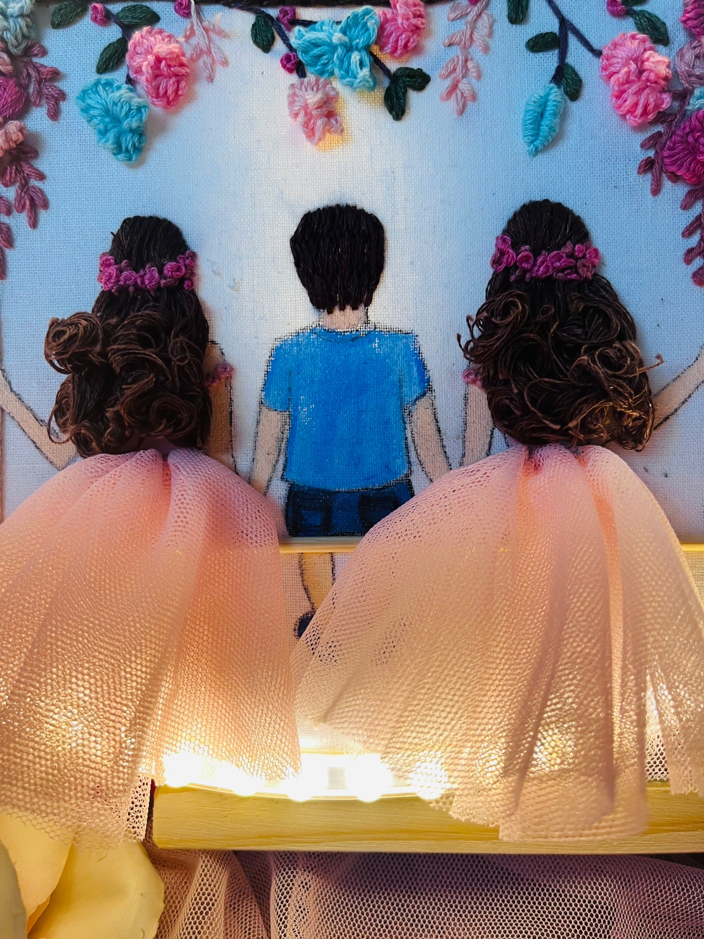 LED Luxe-Sibling Love on a Swing